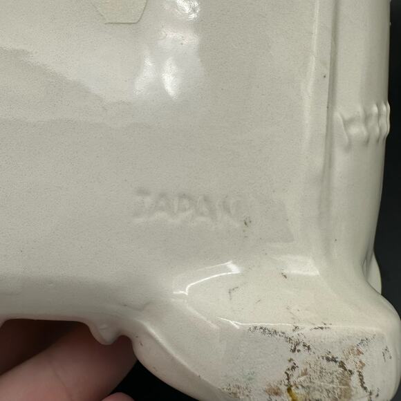 Vintage Baby Carriage Nursery Planter Made in Japan - Picture 6 of 9